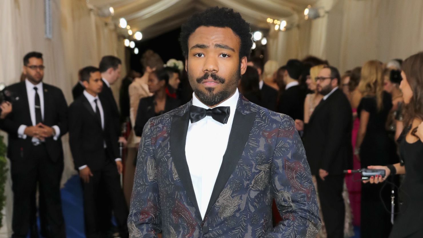NEW YORK, NY - MAY 01:  Donald Glover attends the "Rei Kawakubo/Comme des Garcons: Art Of The In-Between" Costume Institute Gala at Metropolitan Museum of Art on May 1, 2017 in New York City.  (Photo by Neilson Barnard/Getty Images)