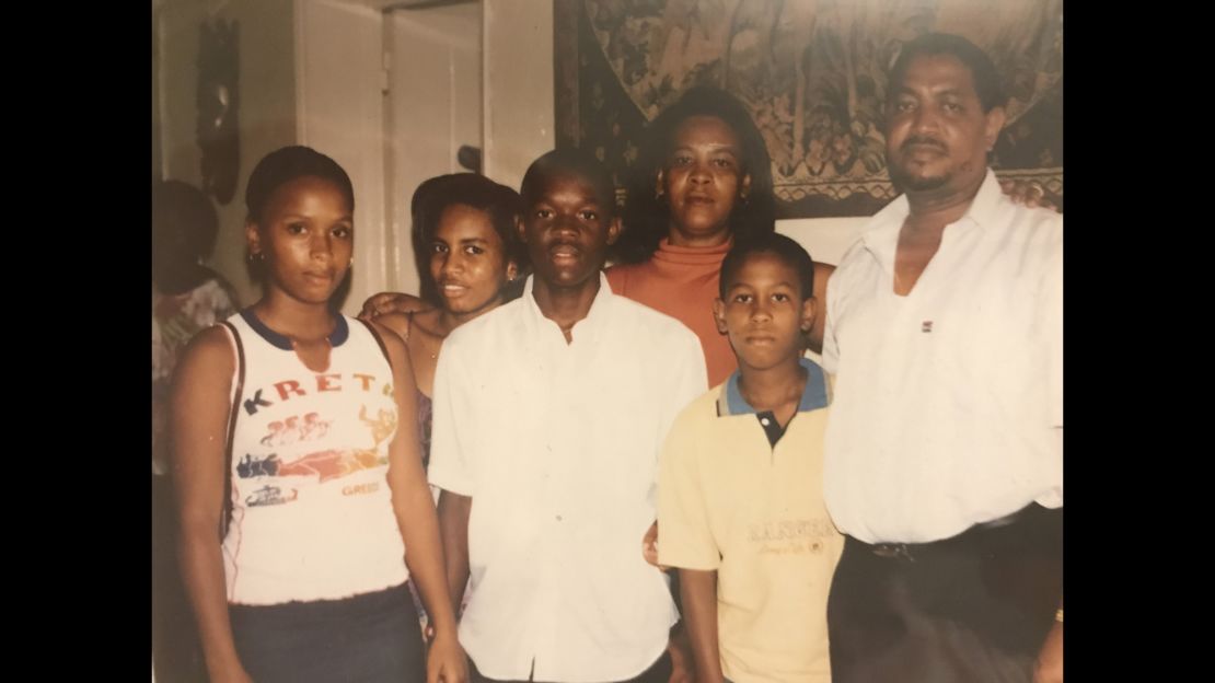 Bampumim Teixeira and his family.