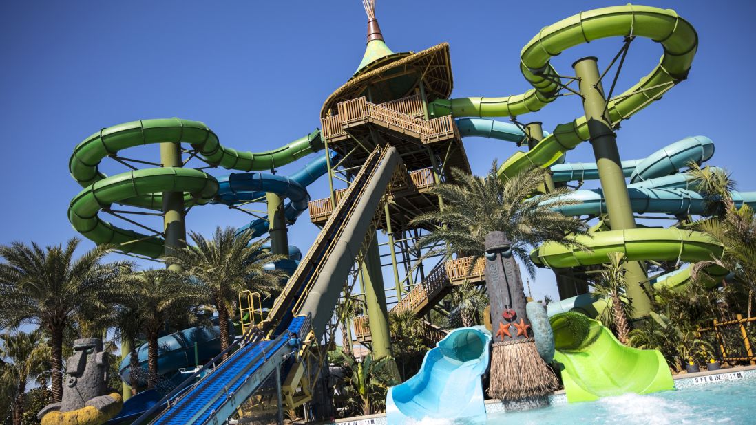 <strong>Taniwha Tubes:</strong> Beware of tiki statues that spray jets of water along these four twisty slides. 