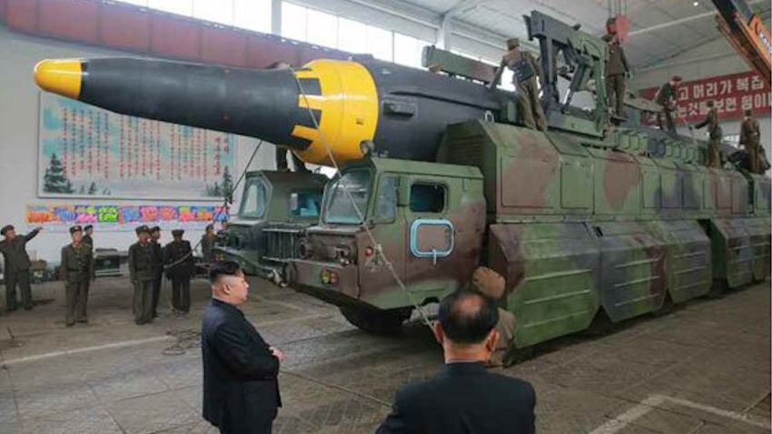 NK missile launch images from Rodong Sinmun