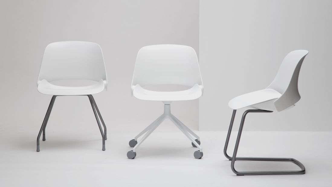 Trea is designed for how people work today. The chair has a built-in recline that provides ergonomic support for sitters of all sizes without the need for manual adjustments to control tension. It speaks a design language at once modern and timeless. 
