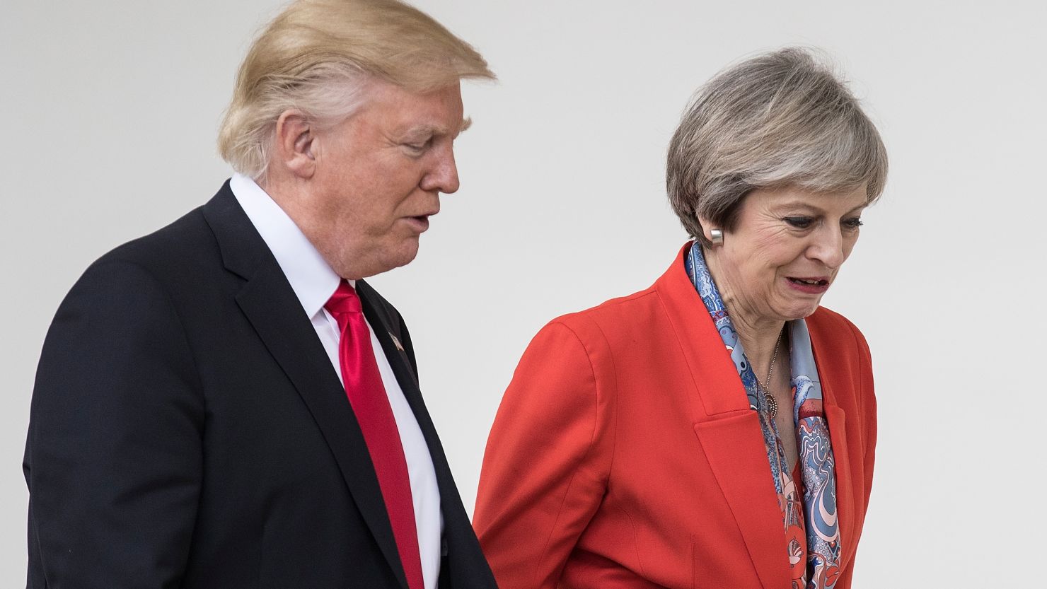 Donald Trump and Theresa May (R) met at the White House in late January.