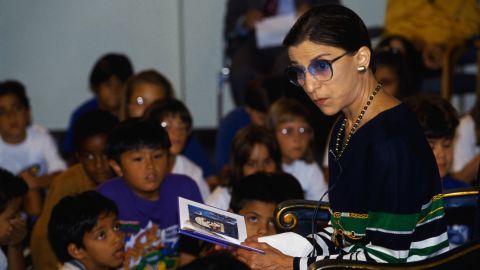 Ginsburg reads to a group of children at the 10th anniversary of the TV show "Reading Rainbow" in 1993.