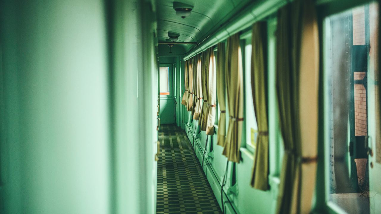 The renovated train retains its original luxurious art-deco elegance. 