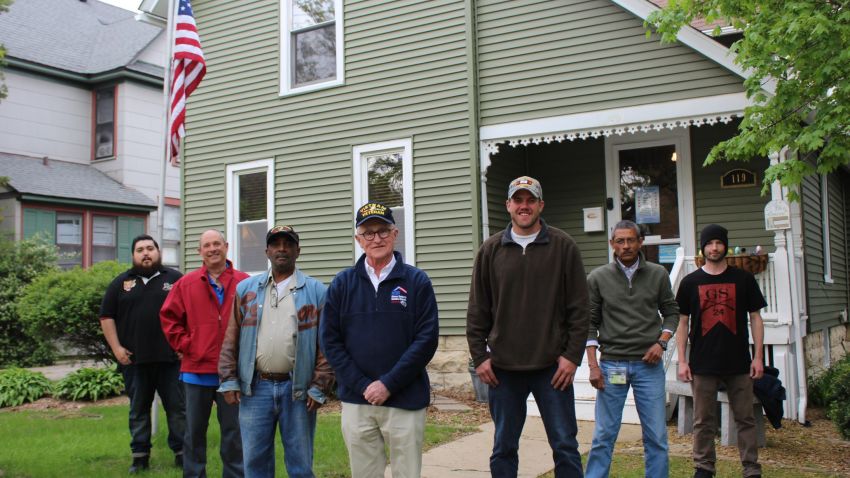 CNN Hero Bob Adams (center) co-founded the Midwest Shelter for Homeless Veterans, which provides nearly 400 veterans per year with housing and counseling assistance.