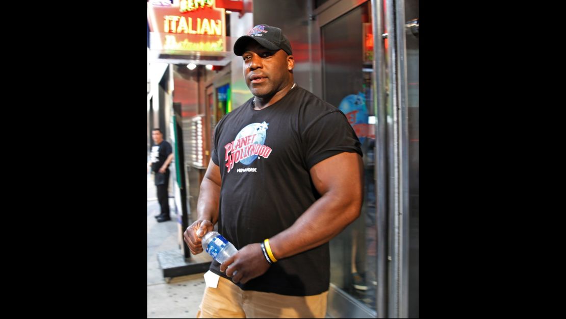Bouncer Kenya Bradix wrestled the fleeing Times Square suspect to the ground before police took over.