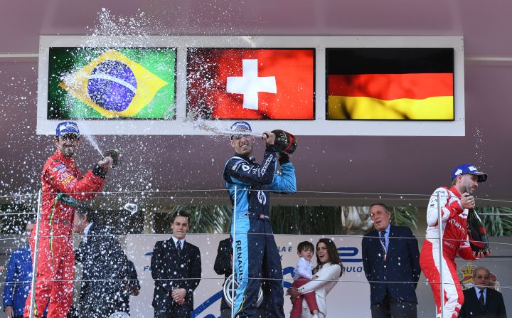 Sebastien Buemi (center) clinched a fourth win in five races to consolidate his lead the the top of the 2016/16 Formula E Drivers' Championship. His championship rival Lucas di Grassi (left) was second with Nick Heidfeld finishing third.