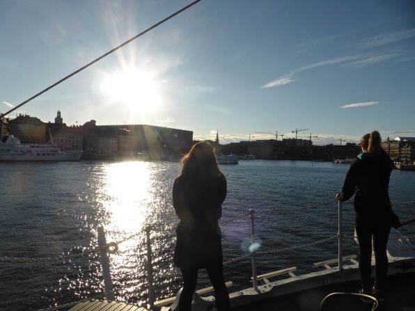 <strong>Enjoyed year-round: </strong>In summer, guests can enjoy the on board bar and restaurant facilities. During winter and spring, brave sea-farers are free to bring their own drinks and enjoy the views.