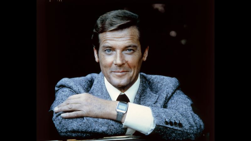 Roger moore clearance bond watch