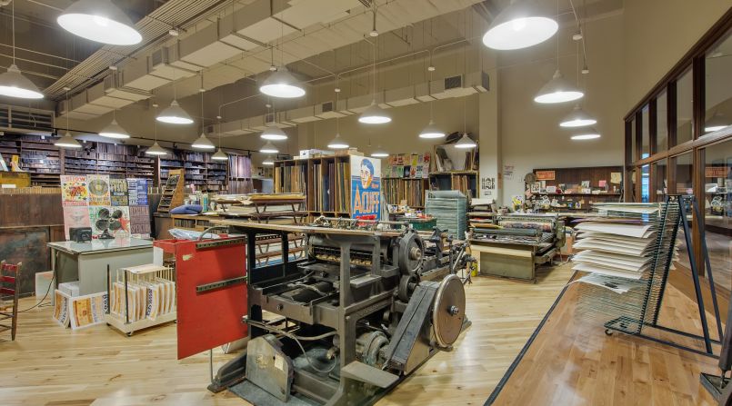 The shop moved in 2013 to its current spot next to the Country Music Hall of Fame. Gaylord Entertainment donated Hatch to the museum in the 1990s.