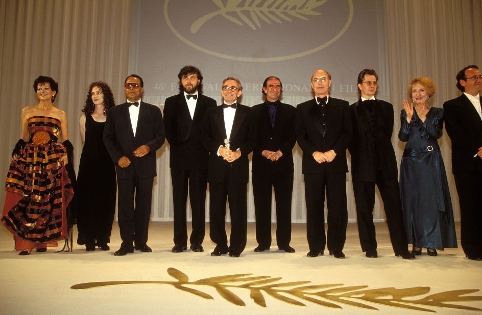 In 1993, Kiarostami reported for jury duty at the competition for the first time, alongside the likes of Gary Oldman, Claudia Cardinale and Tom Luddy.
