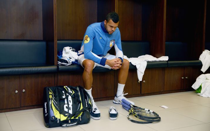 "There is such a thing as locker room power," former British Davis Cup player Arvind Parmar told CNN Sport.  Here Frenchman Tsonga of the Manila Mavericks gets ready in the locker room before his team's match against the Singapore Slammers during the Coca-Cola International Premier Tennis League at the Mall of Asia Arena in November 2014.