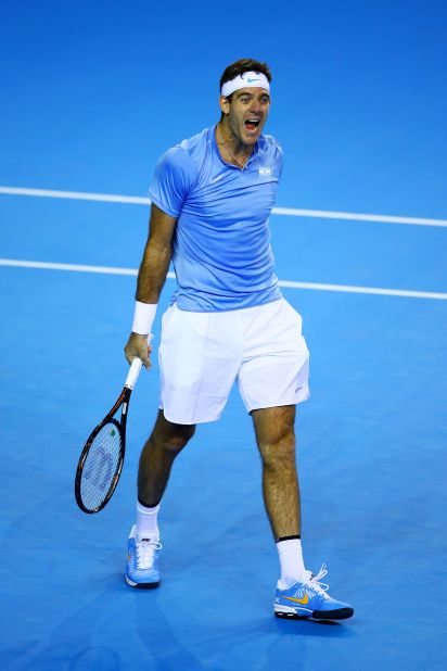 Both male and female grunters have been criticized in the past. Amanda Owens, a prominent sport psychologist who has worked with Britain's Davis Cup team, said Argentine Martin Del Potro's grunts hampered Andy Murray when the pair met last year. The Scot "couldn't hear whether the ball was being called out or not," Owens told CNN. 