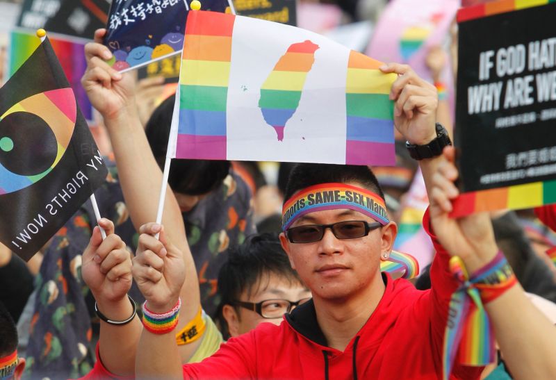 Taiwan same-sex marriage One step closer to being first in Asia to approve measure photo pic