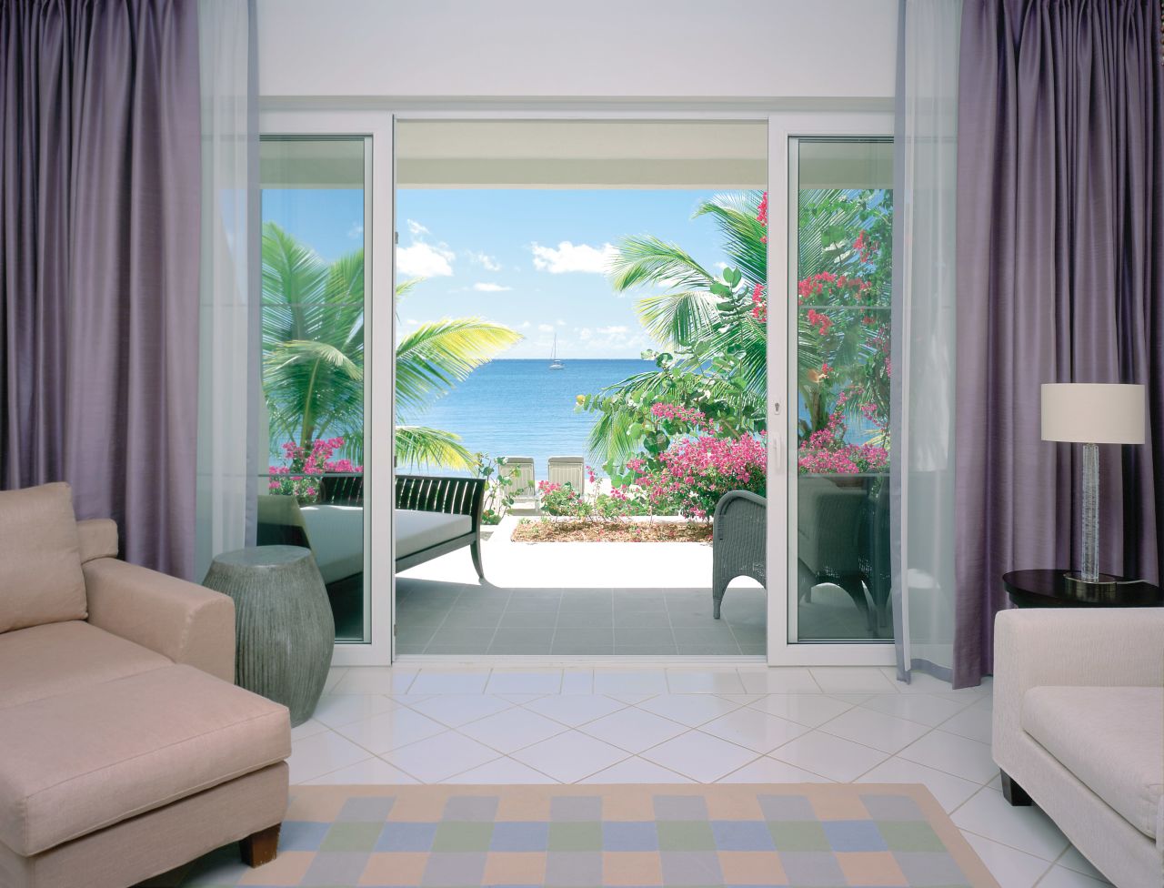 <strong>Carlisle Bay: </strong>All of its 82 suites face the water. Each comes outfitted with a day bed on its balcony or terrace for maximum waterfront relaxation.