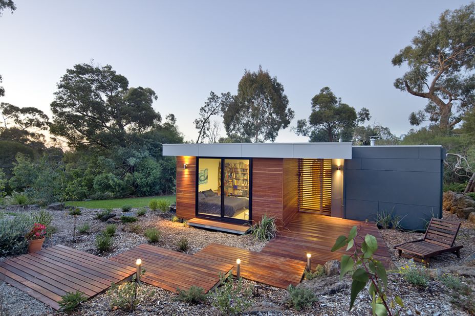 Australian company <a href="http://www.prebuilt.com.au/our-houses/pre-designed/eve/" target="_blank" target="_blank">Prebuilt </a>offers custom modular homes, as well as four predesigned models conceived by architecture firm Pleysier Perkins. The Eve model is available in seven different configurations and features a large covered outdoor entertaining area.<br />