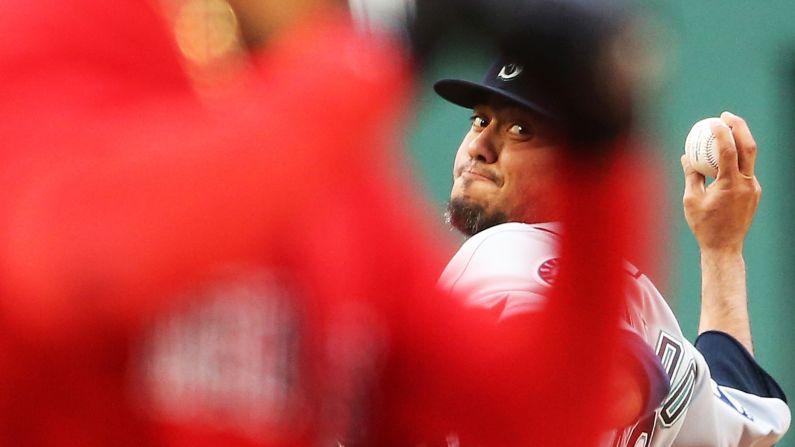 Seattle's Yovani Gallardo pitches against Boston on Friday, May 26.