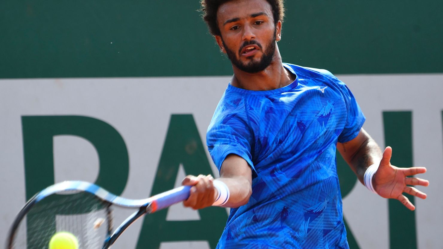 France's Maxime Hamou lost in straight sets to Uruguay's Pablo Cuevas.