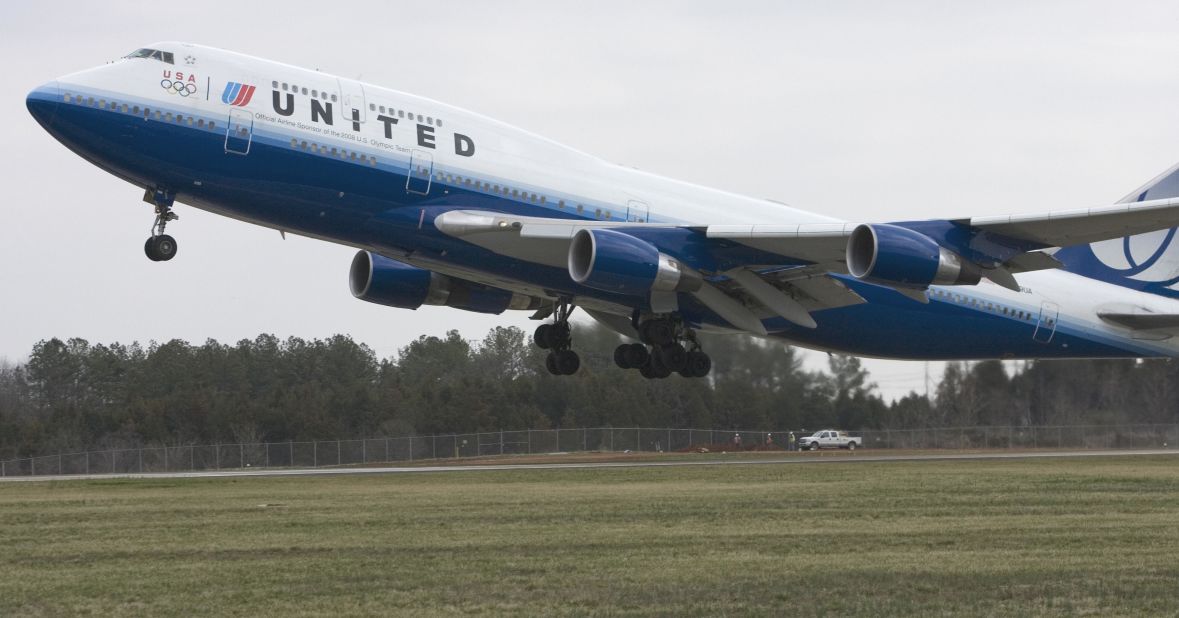 <strong>Connecting continents: </strong>The Boeing 747, however, enjoyed success unknown to its supersonic rivals. United Airlines chose the "Queen of the Skies" for the first ever nonstop flight between Washington, DC and Beijing, China. Flight #897 took off in 2007.
