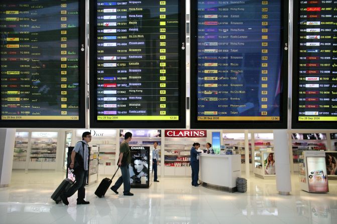<strong>14. Suvarnabhumi Airport (BKK): </strong>Bangkok's international airport is in 14th place in the <a href="index.php?page=&url=https%3A%2F%2Fwww.oag.com%2Fmegahubs-international-index-2018" target="_blank" target="_blank">Megahubs International Index</a>, which compares the number of scheduled connections to and from international flights with the number of destinations served from the airport. 
