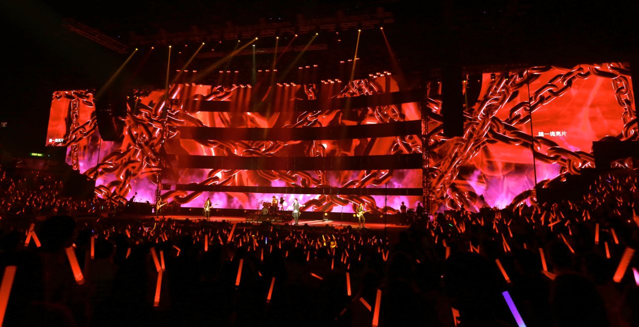 Hailing from Taiwan, Mayday played Hong Kong for ten shows in May.