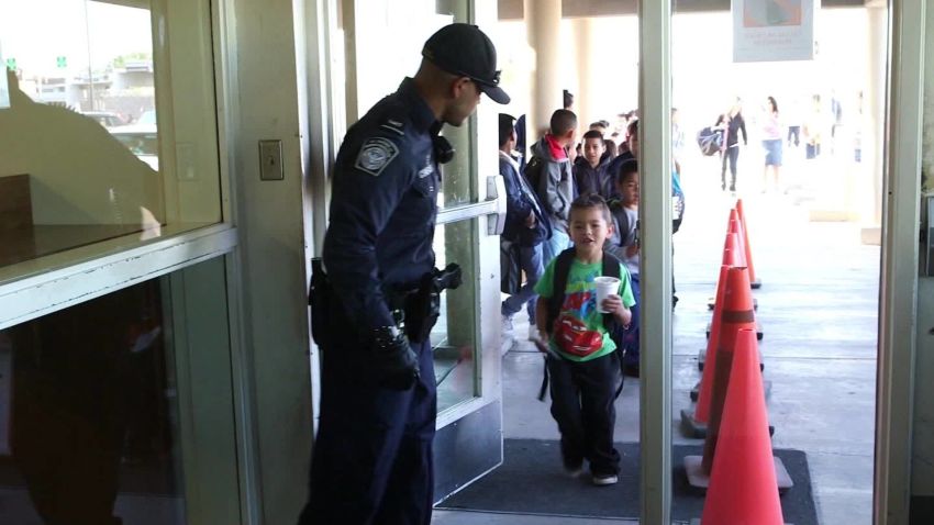 crossing border school santiago pkg_00000317.jpg