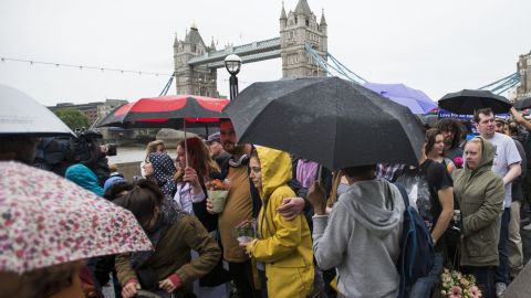 10 cnn London Bridge attack vigil