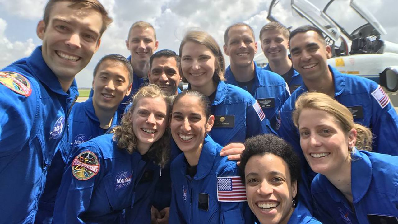 New NASA astronaut candidates Class Photo