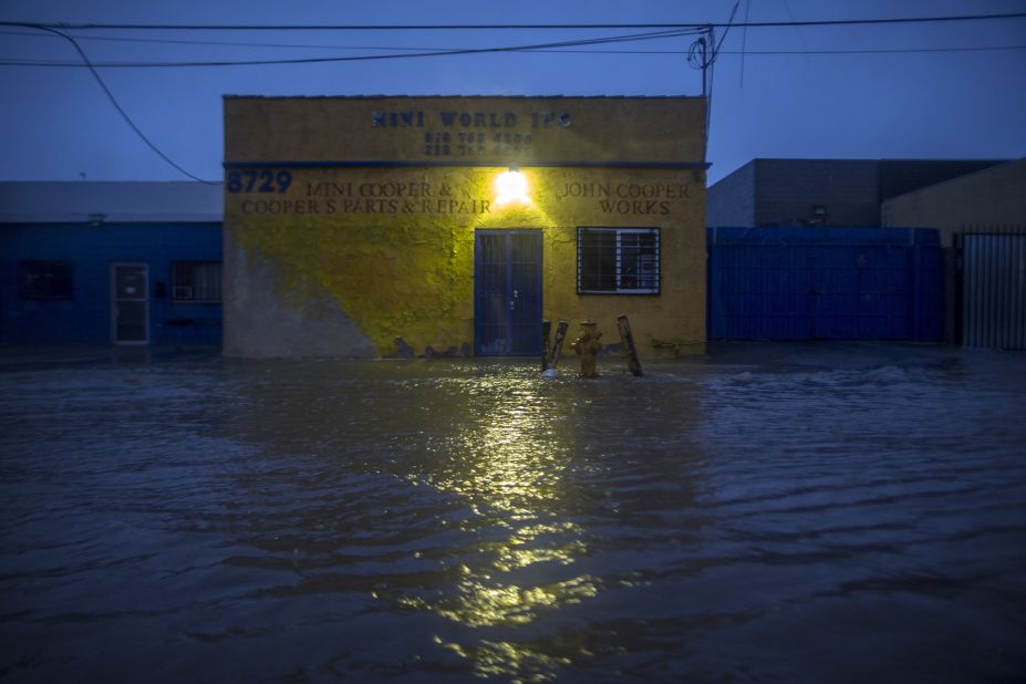 A street is flooded in Sun Valley, Southern California in February 2017. Powerful storms have swept Southern California after years of severe drought, in a "drought-to-deluge" cycle that some <a href="http://www.latimes.com/local/lanow/la-me-record-rains-20170410-story.html" target="_blank" target="_blank">believe</a> is consistent with the consequences of global warming.