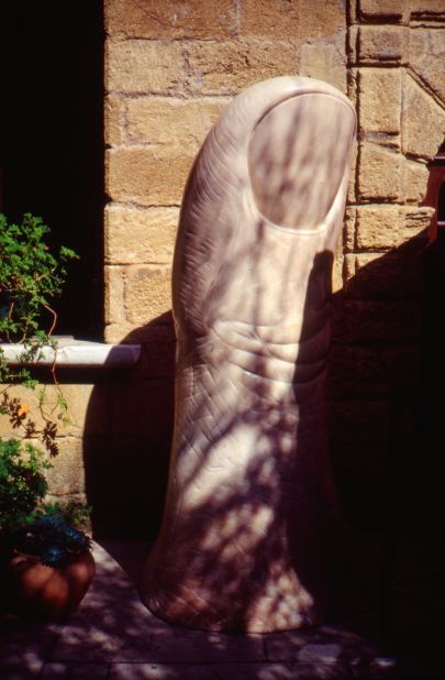 "The Thumb" by Cesar Baldaccini (1965), a sculpture standing over 6-foot high.
