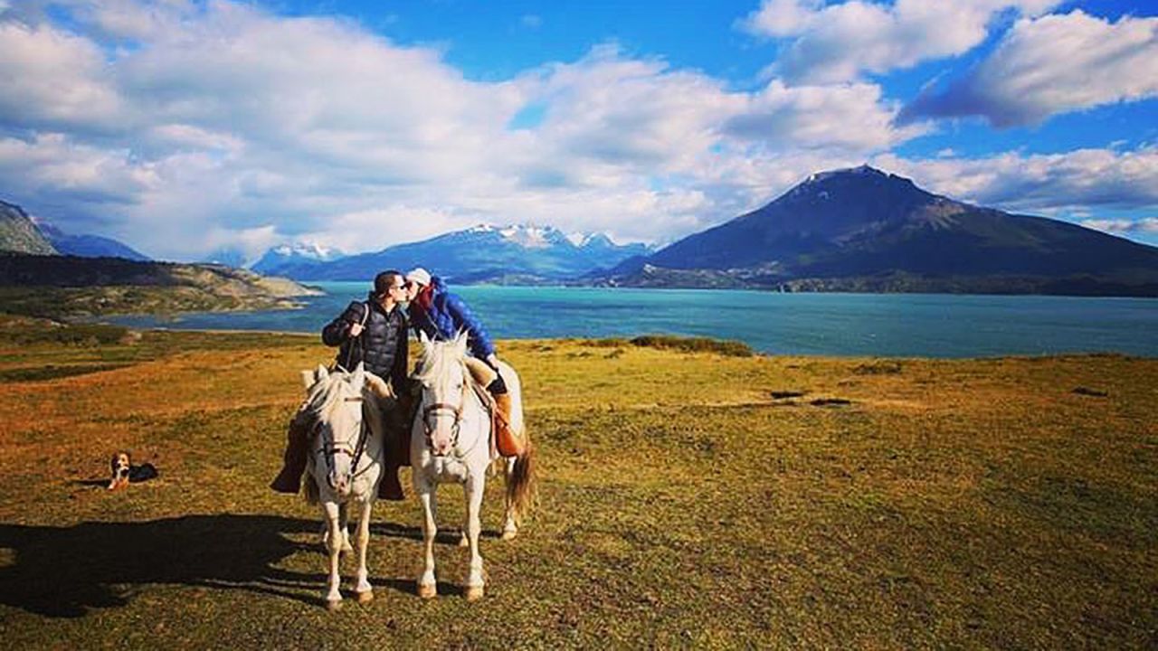 <strong>Kara Buchanan and Nate Buchanan: </strong>YouTubers Kara Buchanan and Nate Buchanan set off last year with a goal of visiting 100 countries by 2019. They support their travel by vlogging daily on their YouTube channel and other related activities.