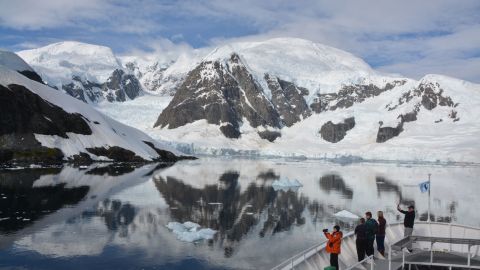 Responsible tourism helps to fund scientific expeditions to the Antarctic.