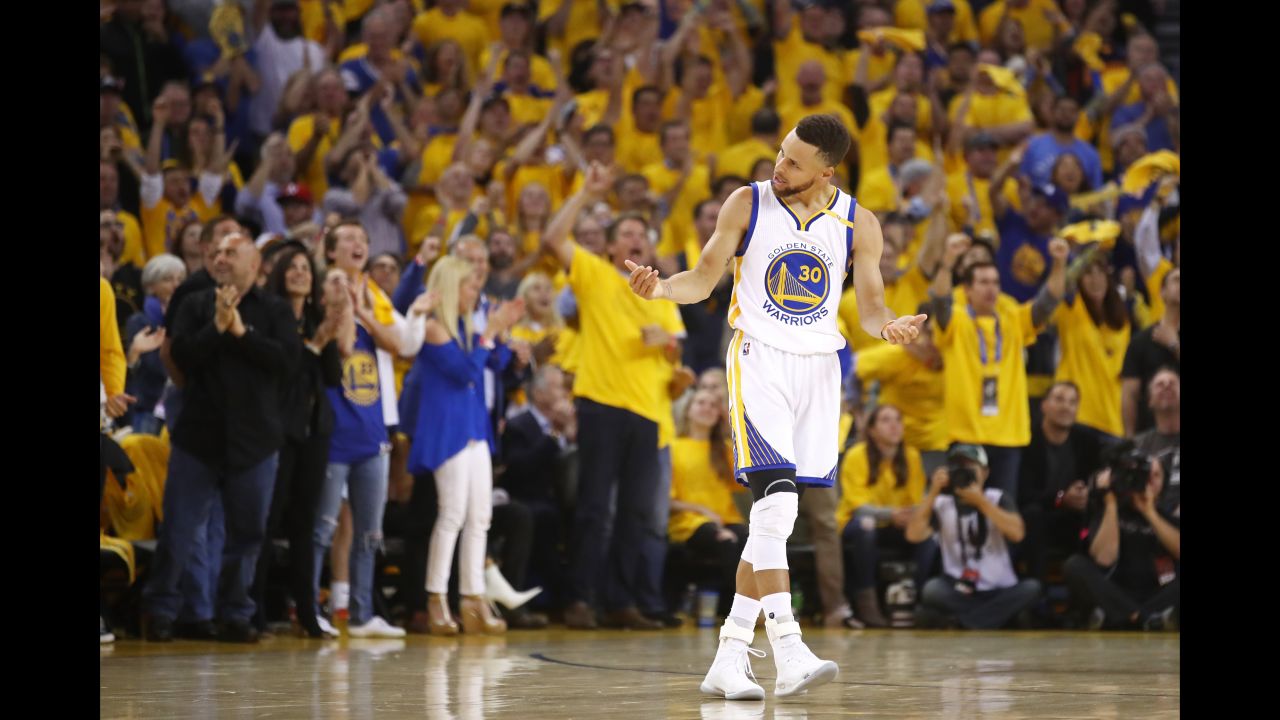 Curry had 34 points and 10 assists in Game 5.