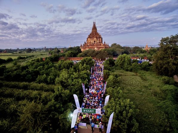 The race starts and finishes at the Htilominlo Temple, which dates back to 1211.