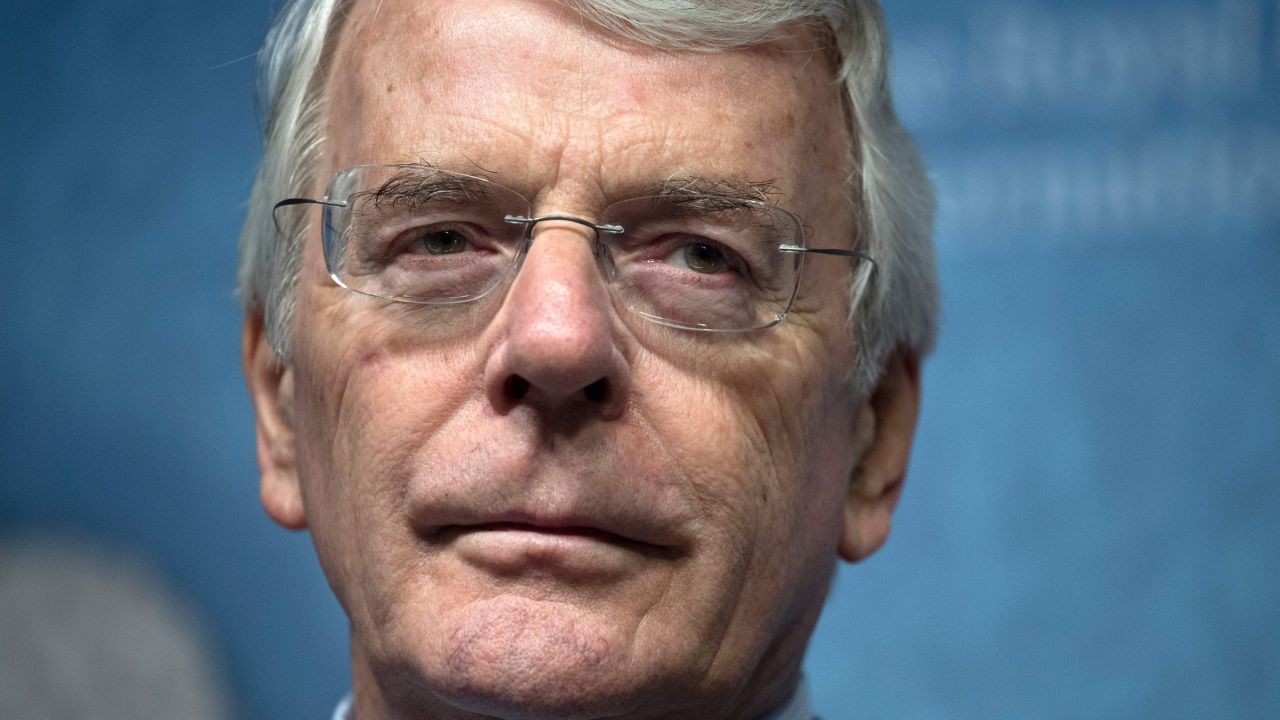 Former British Prime Minister John Major has warned aobut the dangers of a deal with the DUP.