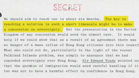 Early in the negotiations, advisers to Thatcher suggested the UK make concessions over its sovereignty claims to Hong Kong. Original image altered for clarity. 