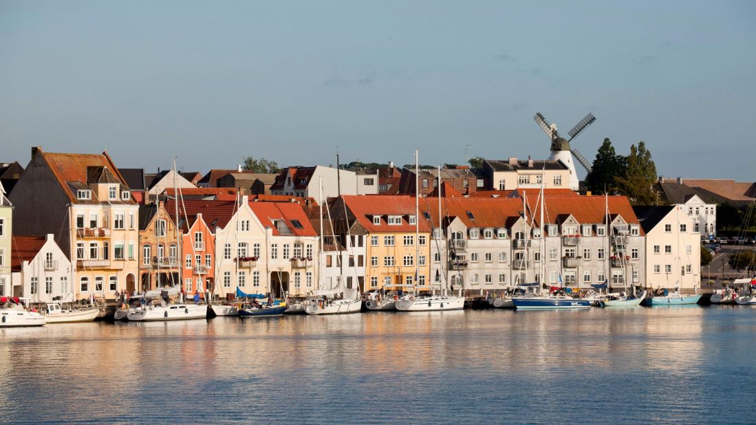 The Danish municipality of Sonderborg has the ambitious goal of aiming to be carbon-free by 2029. The "ProjectZero" plan was launched in 2007 and involves a move towards towards using renewable energy. The plan includes the establishment of on- and off-shore wind farms. 
