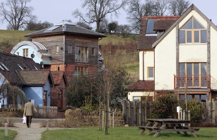 Another example of the push towards carbon-free living is the Wintles Village, United Kingdom, which features houses which are said to be among the most energy efficient in the UK. Domestic dwellings claimed to be responsible for 27% of the UK's carbon emissions. 