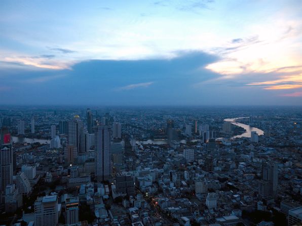 Visitors to the Mahanakhon rooftop observatory will get amazing views of the Chao Phraya River. 