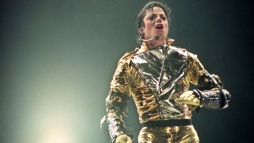 AUCKLAND, NEW ZEALAND - NOVEMBER 10:  Michael Jackson performs on stage during is "HIStory" world tour concert at Ericsson Stadium November 10, 1996 in Auckland, New Zealand. (Photo by Phil Walter/Getty Images)