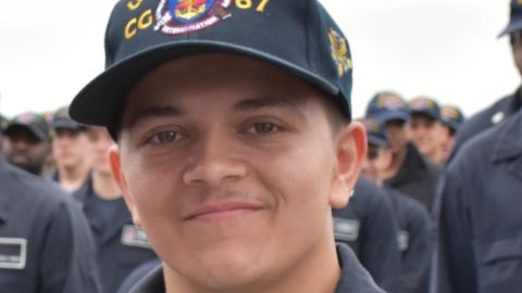 PACIFIC OCEAN (May 25, 2017) Gas Turbine Systems Technician (Mechanical) 3rd Class Peter Mims poses for a photo.