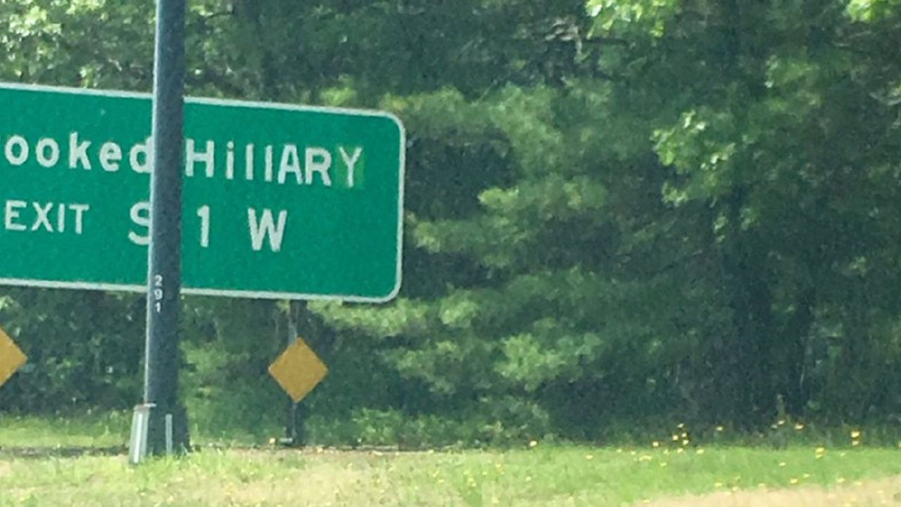 Someone Defaced A New York Street Sign To Spell Crooked Hillary Cnn Politics