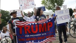 WASHINGTON, DC - JUNE 3:  Demonstrators gather outside the White House to show support for President Donald Trump on June 3, 2017 in Washington, D.C. President Trump recently withdrew the United States from the Paris Climate Accord in hopes of growing jobs and cutting regulations. (Photo by Aaron P. Bernstein/Getty Images)