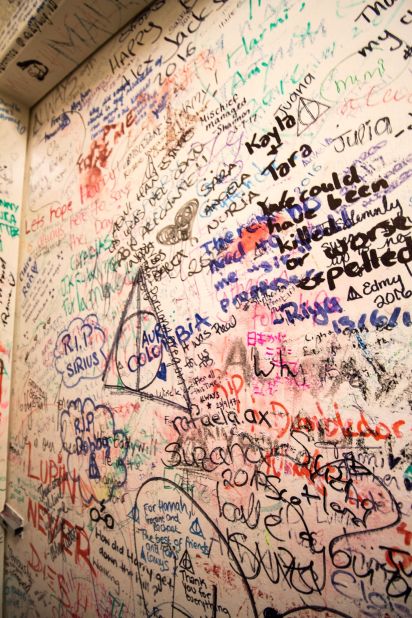 <strong>Pit stop: </strong>Don't leave without a visit to the restrooms, the highlight of the Elephant House experience. The white walls are covered in Harry Potter-themed graffiti.