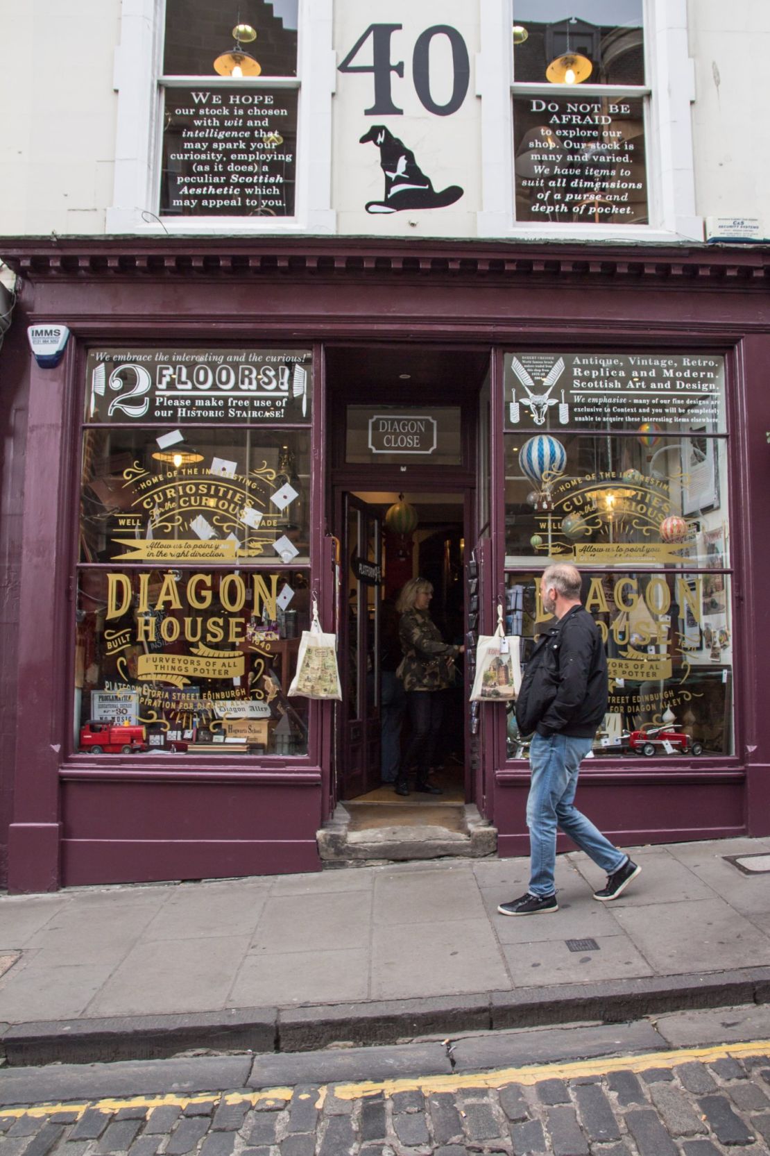 There are even Potter-themed shops on Victoria Street.