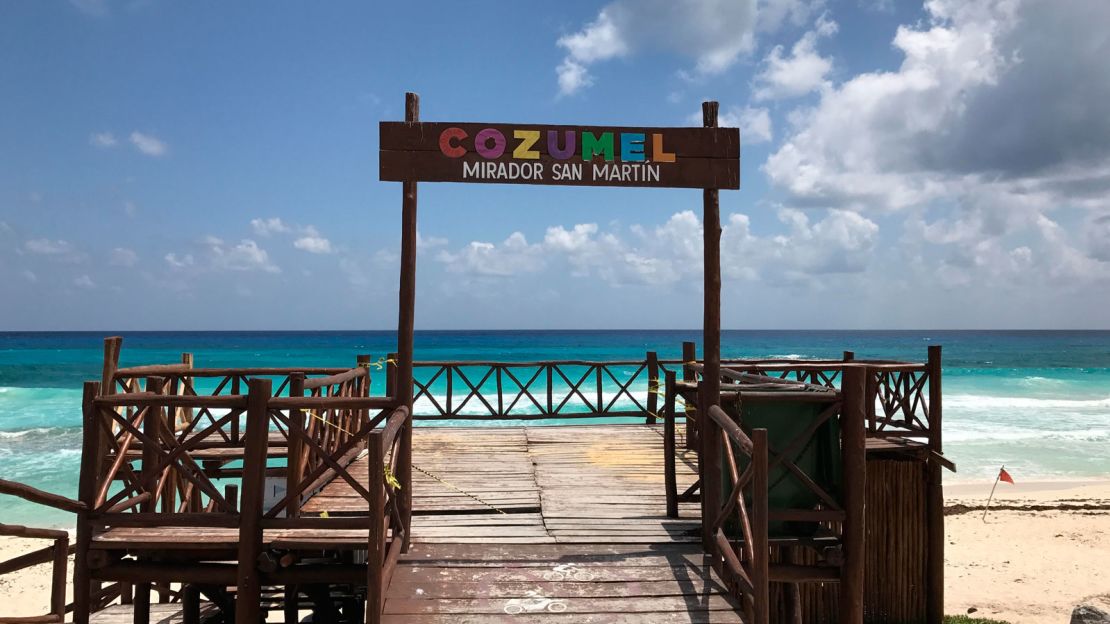 Cozumel is a favorite with diving enthusiasts thanks to its  clear waters and stunning coral reefs.