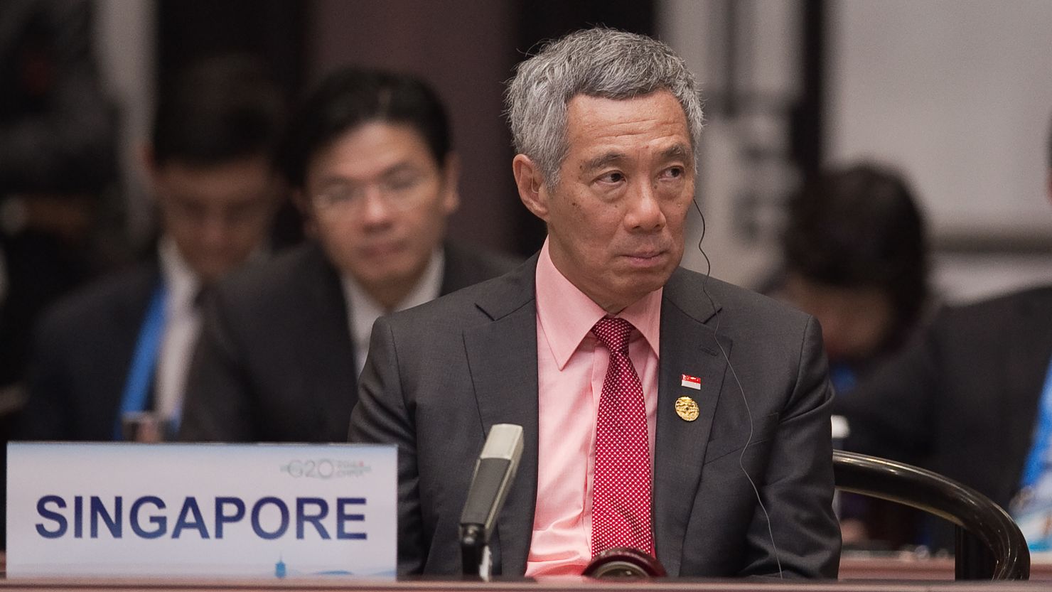 Singapore has been stunned by a public dispute between Prime Minister Lee Hsien Loong and his siblings. 