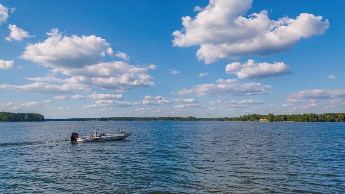<strong>Lake Greenwood State Park, South Carolina:</strong> The park will host day visitors to gather to witness the eclipse. With a $2 entry fee, it's certain to be crowded. Boaters may also crowd the park's namesake lake.  