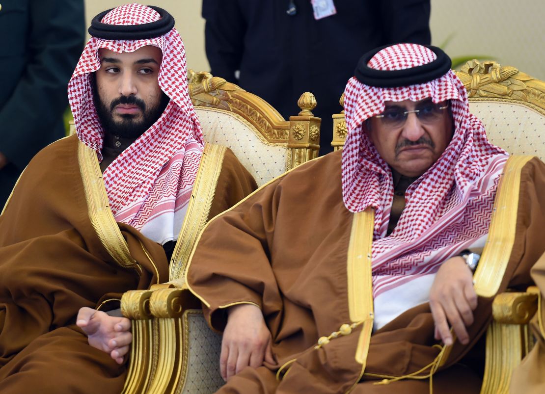 Mohammed bin Salman (L) and Mohammed bin Nayef at the GCC summit in Riyadh,  December 9, 2015.