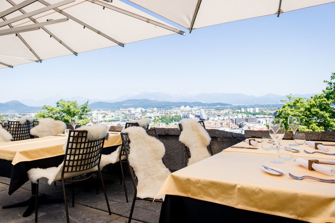 Restaurant Strelec is built in a tower of Ljubljana Castle and offers an outside terrace with views over the city and countryside. 